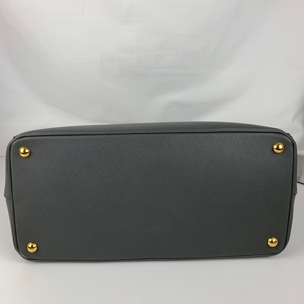 New Prada Italian Galleria Lux Double Zip Tote - Picture 7 of 8